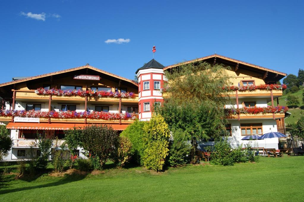Ferienhotel Gewuerzmuehle Radstadt Buitenkant foto